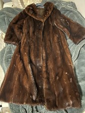 Magnifique manteau en fourrure de vison