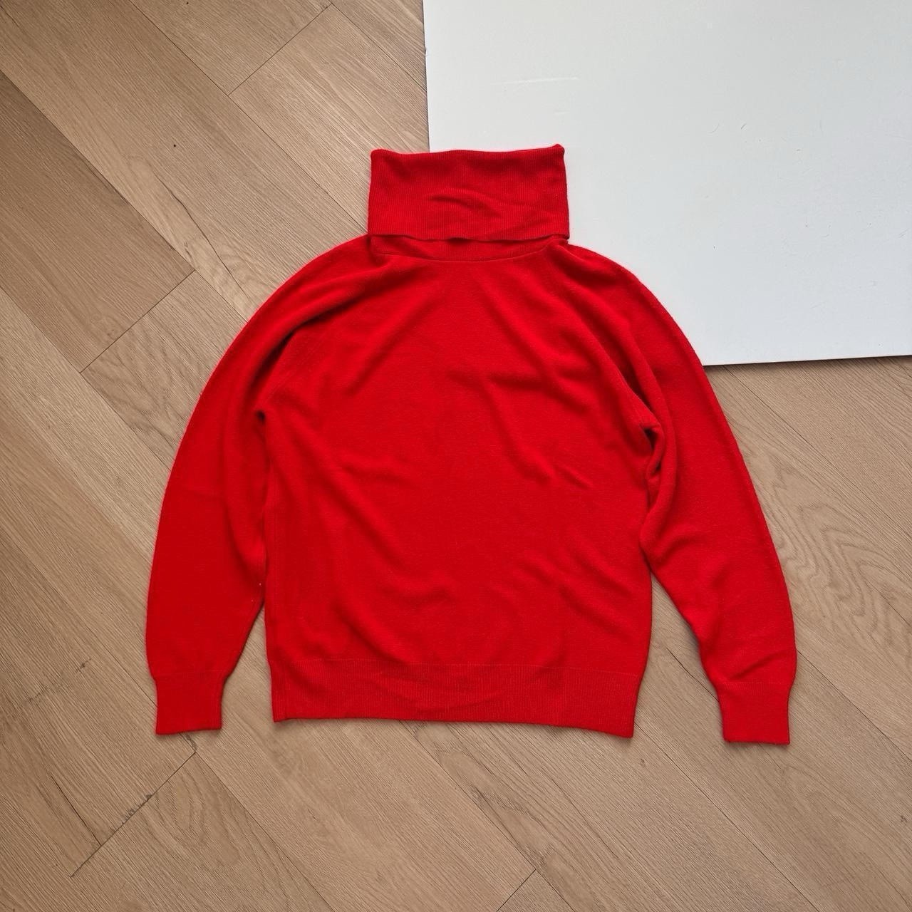 Red Turtleneck Sweater Medium Vintage Basic Prepp… - image 1