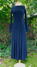 VALENTINO UNDERSTATED 100%  SILK  NAVY , PLEATED MAXI   DRESS  SZ IT 38  (US 2)