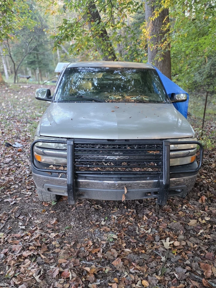 2000 Chevrolet Silverado 1500 K1500 - Image 2 of 4