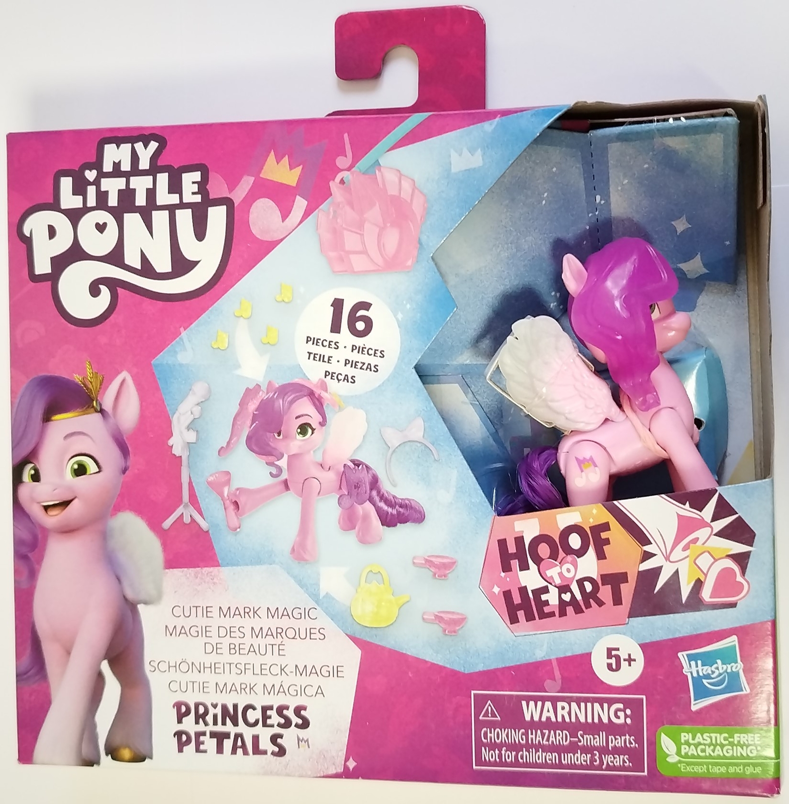 My Little Pony Cutie Mark Magic Hoof to Heart Princess Petals Figure 8cm