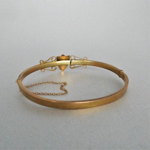 Antique EDWARDIAN Australian 9ct Gold GARNET SHIELD BANGLE by Willis & Sons - Picture 5 of 9