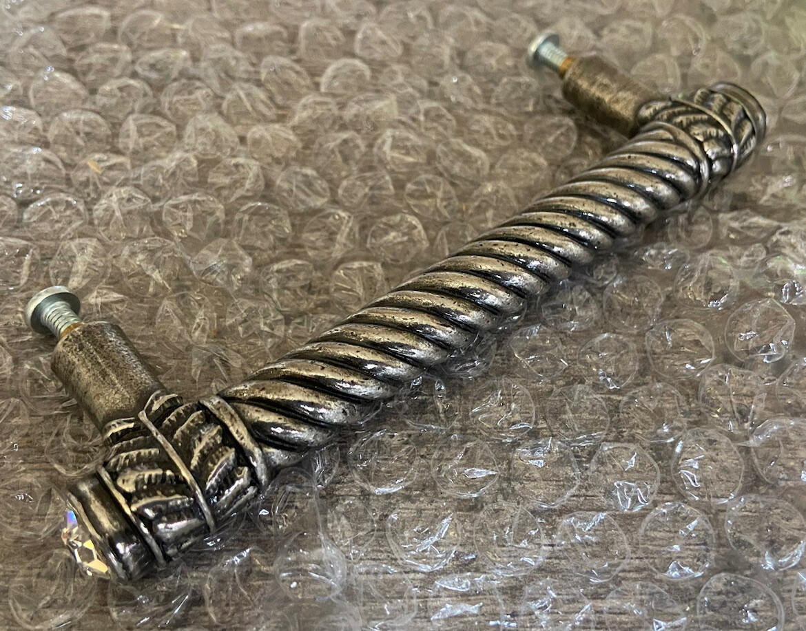 Picture 1 of 5