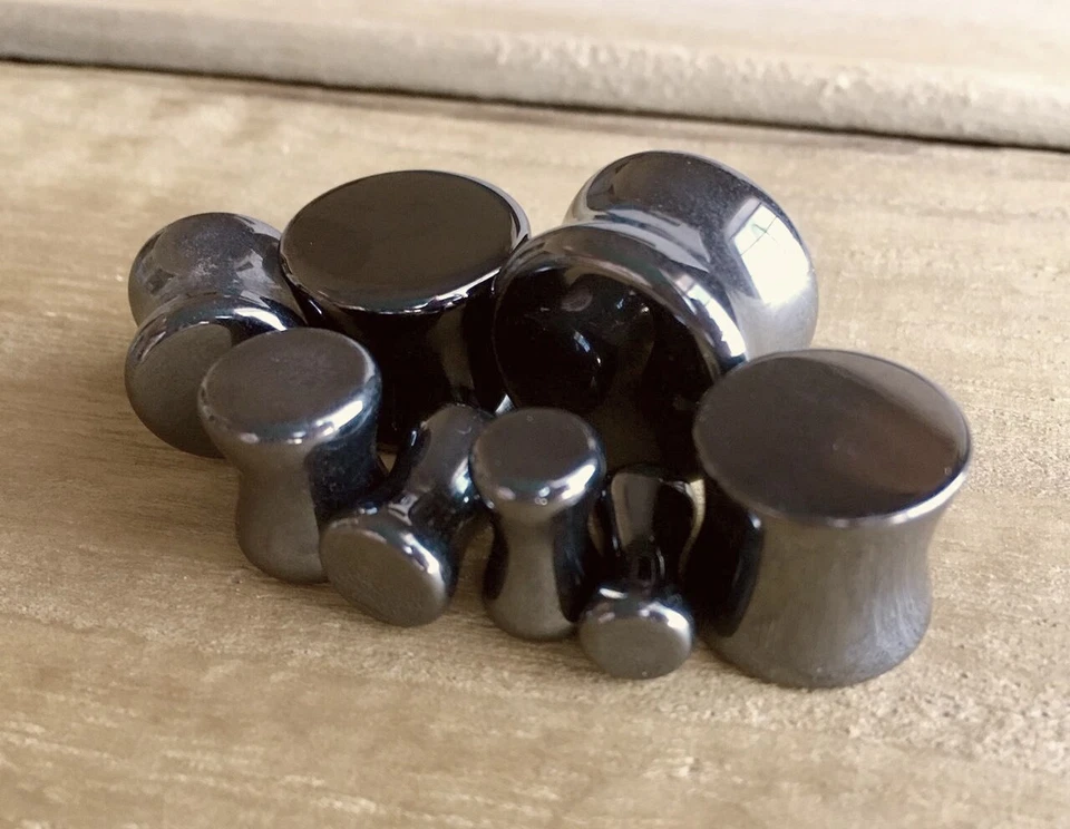PAR de tapones de piedra de hematita medidores orgánicos de hemitita auriculares túneles joyería corporal Foto 2 de 4
