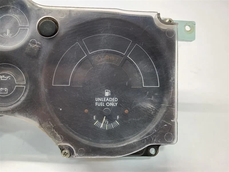1990 90 CHEVROLET CAVALIER SPEEDOMETER W GAUGES 2.2L CLUSTER  - Image 4 of 4