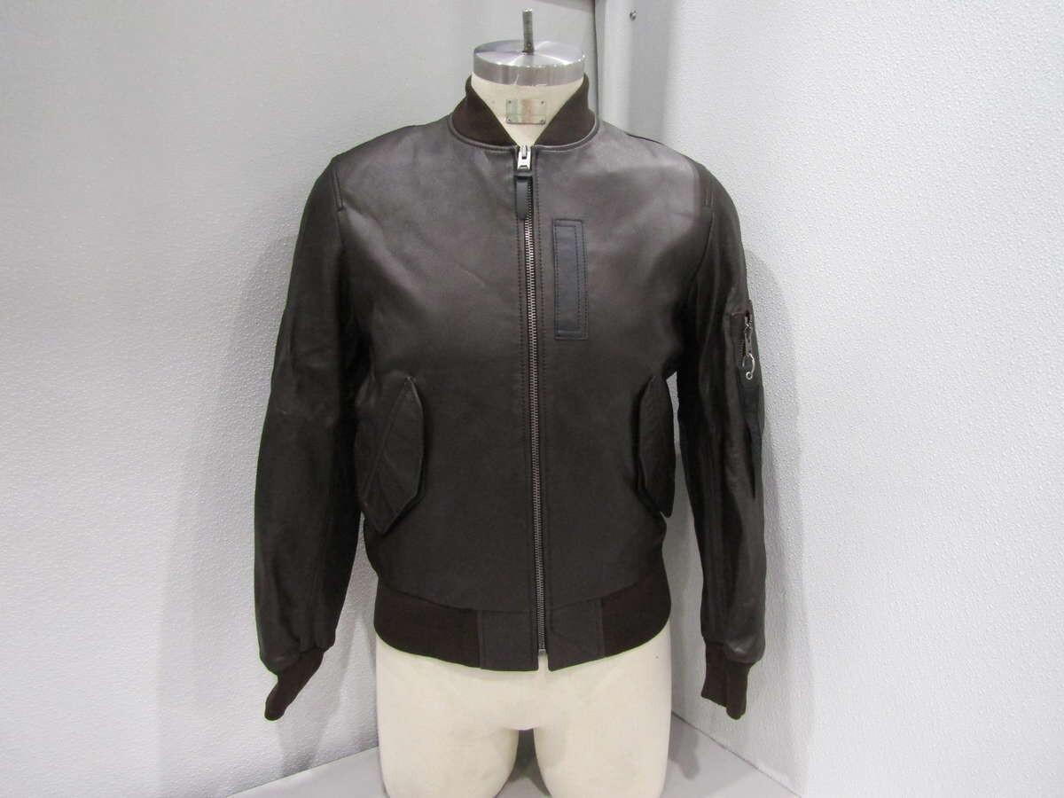 s-l1200.jpg s-l1200.jpg