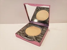 Mally- Luminizer - Heavenly - 0.10 Oz