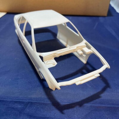 GAMA KIT A MONTER BMW 325i 1/24 REF. 2124
