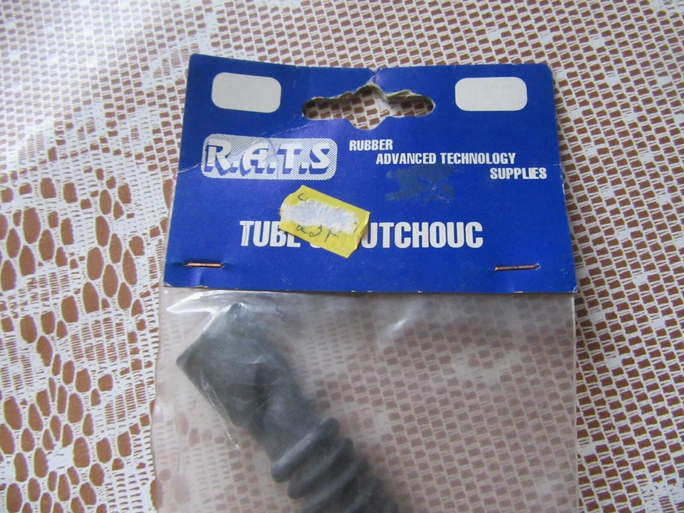 R.A.T.S Tube Caoutchouc Noir 17cm Raccord Echappement RC Neuf Sachet Epoque A417 - Photo 2/4