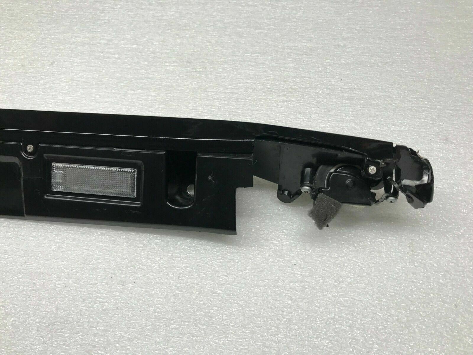 FERRARI 488 PASSENGER RIGHT SIDE DASHBOARD DRAWER OEM 286443 86173500