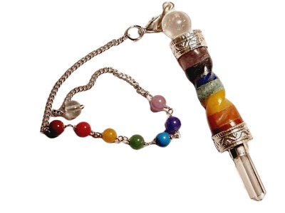 Dreigliedriges gedrehtes 7 Chakra Pendel mit Bergkristall Kugel und Spitze