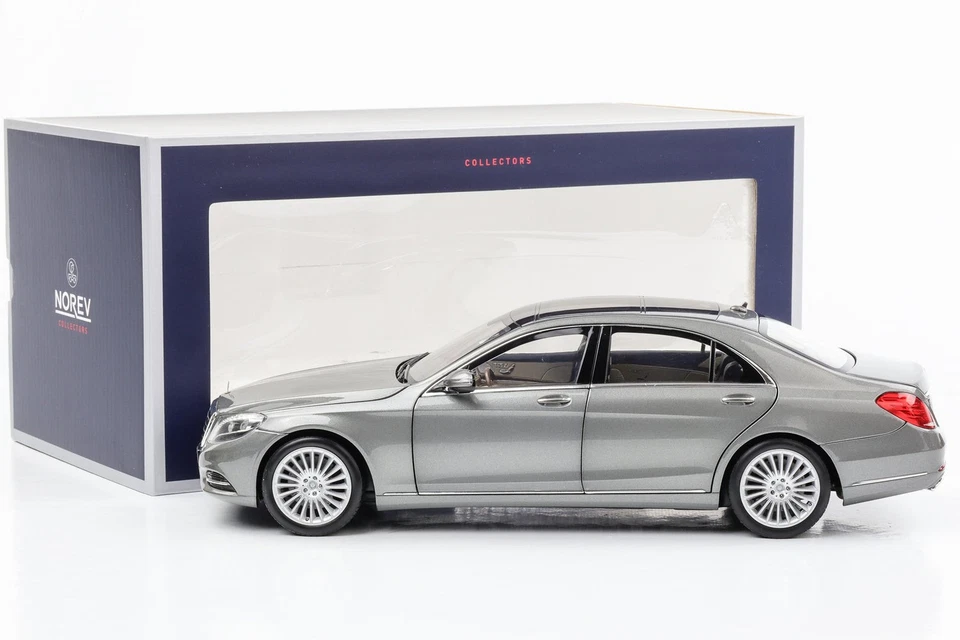 1:18 Mercedes-Benz S-Class V222 2013 Argento Metallizzato Norev 183481 - Immagine 4 di 4