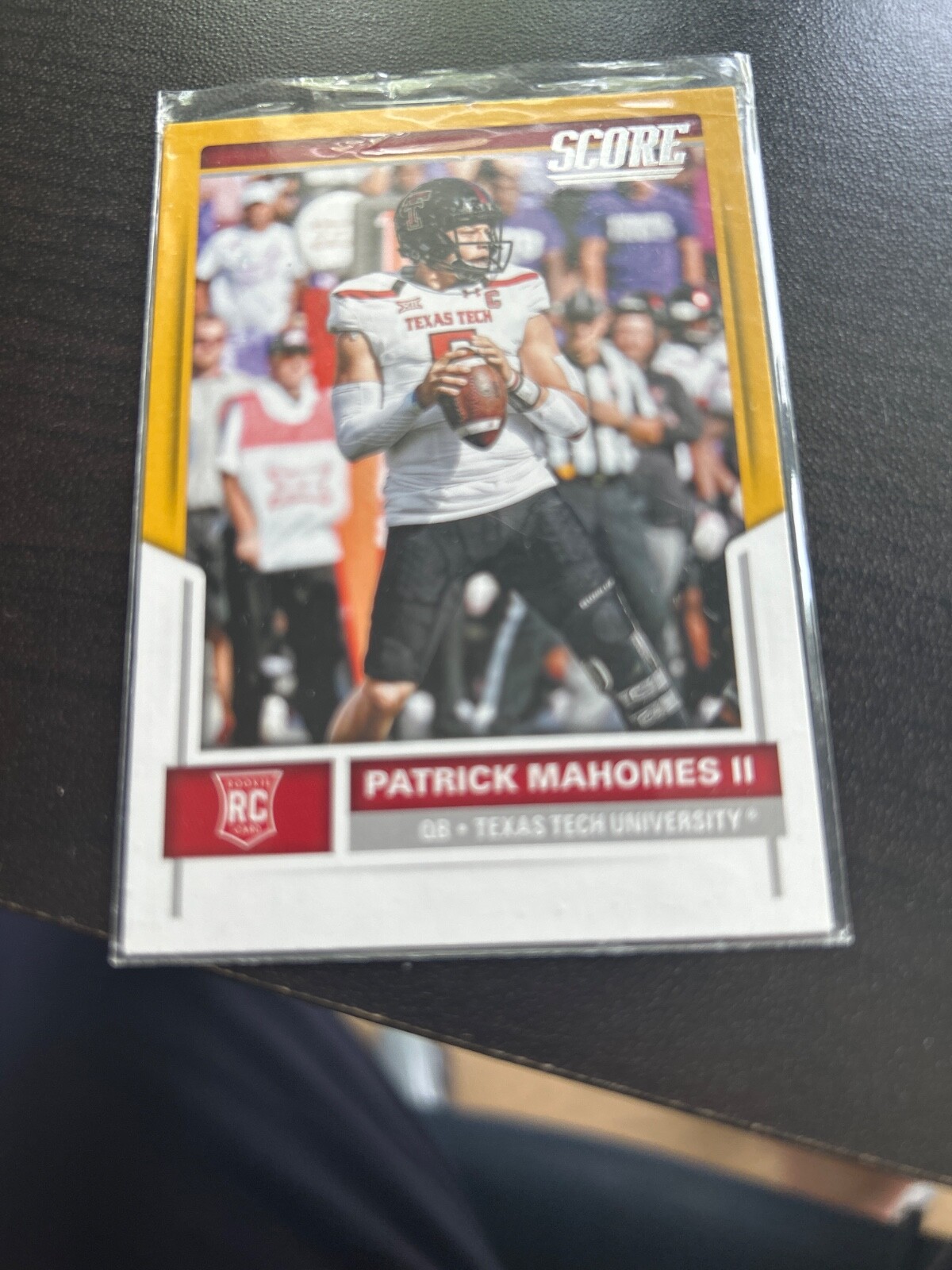 2017 Score - Rookies Patrick Mahomes II #403 Gold (RC)