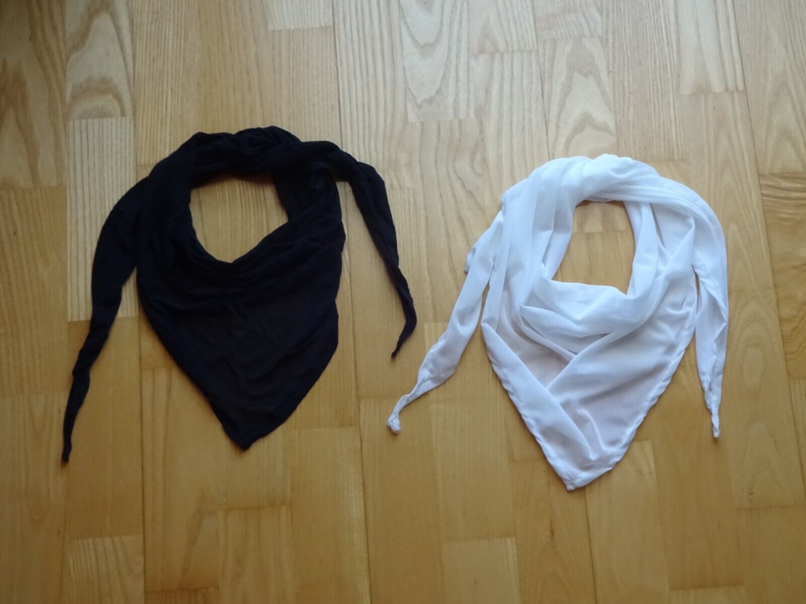 Bild 1 von 2