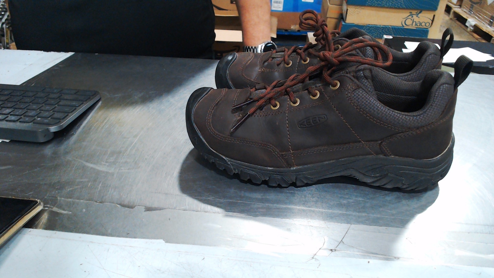 LikeNew_KEEN Scarpe da trekking casual Oxford Targhee 3 da uomo _Dark Earth Mulch_8 5