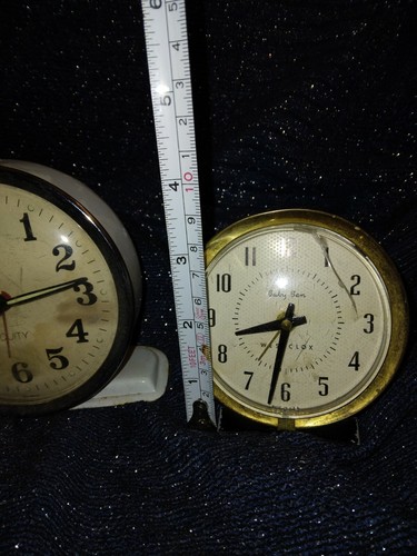 3 Vintage Alarm clocks: Equity Minibell Wind up Glow Dark Arms baby ben Westclox - Picture 2 of 6