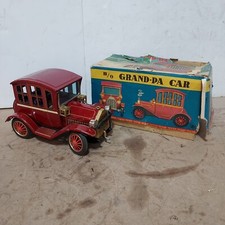 Vintage antique Yonezawa Grand Pa Car Tin Model T Battery Operated Original Box