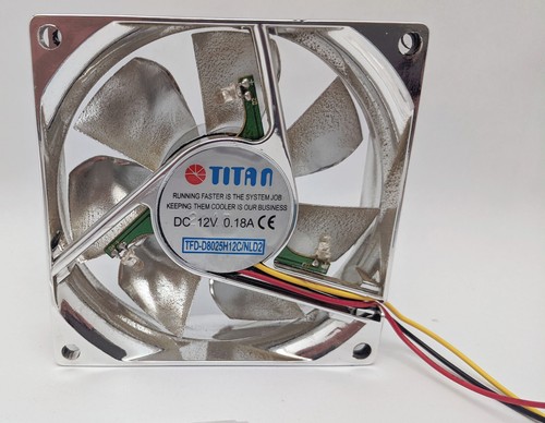 Titan 80mm /25mm Blue LED 3-pin 12V DC PC Case Fan/ Bianca TWC-A05 Water Cooler - Afbeelding 5 van 11