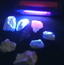マンガンタンタライト　93.3g Uv Mineral Light In Fluorescent Minerals for sale | eBay