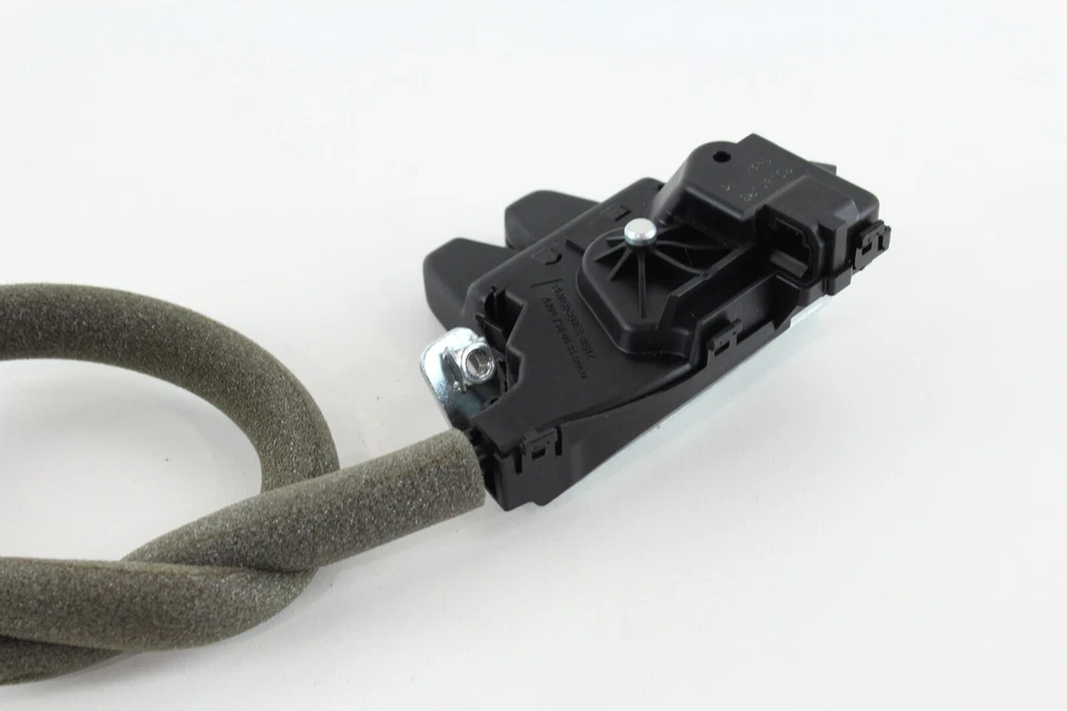 08-14 Actuador de cierre de maletero trasero Mercedes Benz C300 OEM Foto 3 de 4