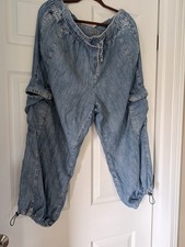 Lane Bryant Women  s Petite Capri Jeans Light Wash Blue Denim Drawstring Pockets
