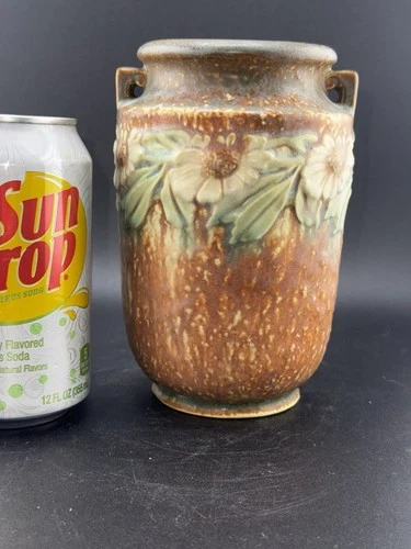 Roseville Dahlrose 7” Vase In Ex. Mint Cond.