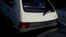 Calandre Peugeot 205