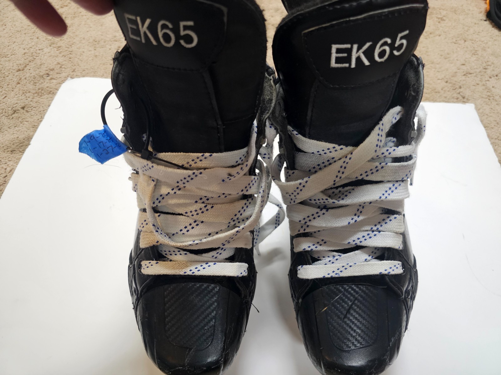 ERIK KARLSSON 24'25 Penguins Photomatched Bauer Mach 8.5 EA Game Worn Skates