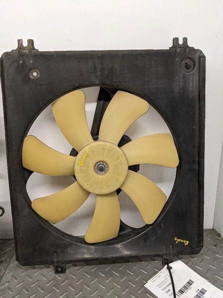 09-14 Ventilador Radiador Acura TL Ventilador Aire Acondicionado Izquierdo y Derecho 2010 11 2012 13 117 Foto 2 de 4
