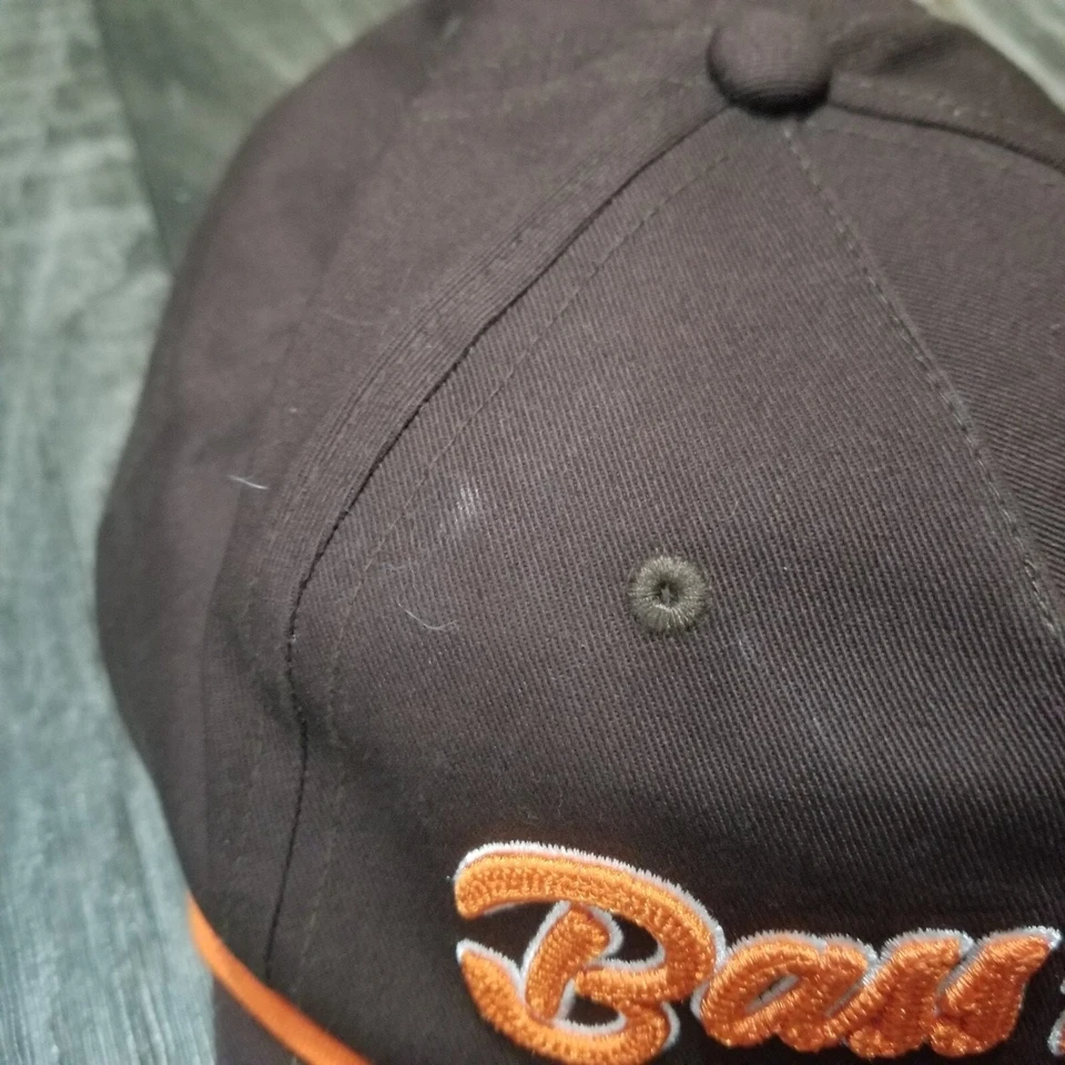 Gorra Bass Pro Shops marrón/naranja con correa trasera para adultos Netplus Foto 2 de 4