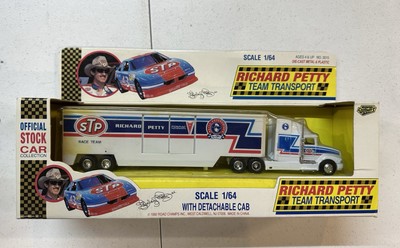 Richard Petty 1992 STP Team Transporter Road Champs Hauler Semi Truck #43 
