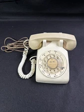 Vintage 1978 Bell System Western Electric 500 Rotary Phone Beige