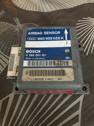Audi A8/S8 Airbag Sensor Steuergerät 8A0959655K 0285001151