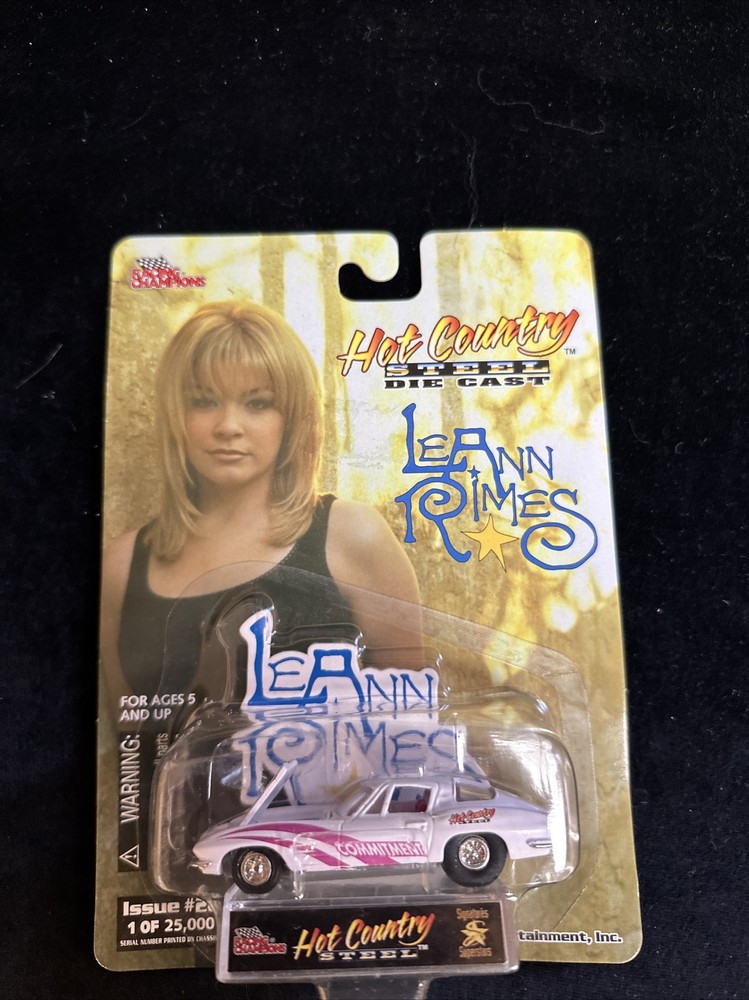 Racing Champions 1/64 Diecast Collectible Hot Country LeAnn Rimes