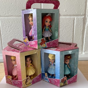 disney doll pack