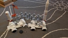 Vintage NASA Playset - 13 Astronauts, Buggy and Rocket, plus additional parts