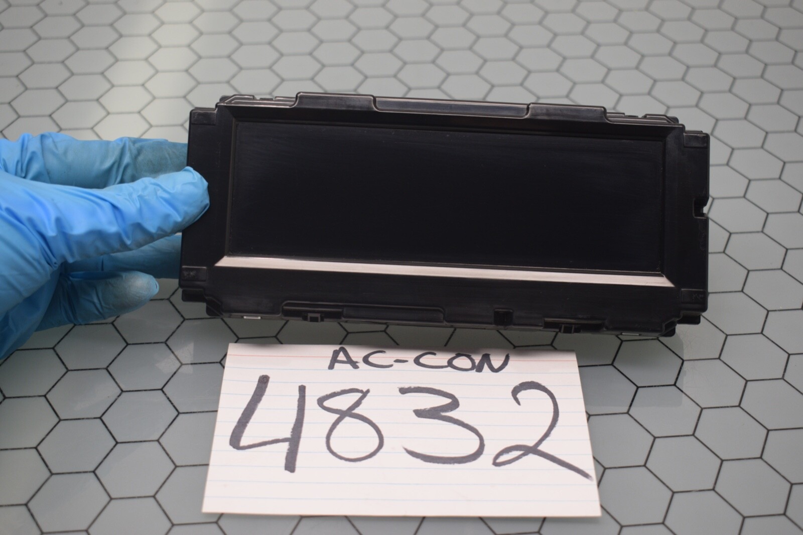 11 - 16 Chevrolet Cruze Information Display Screen Control Used Stock #4832-AC