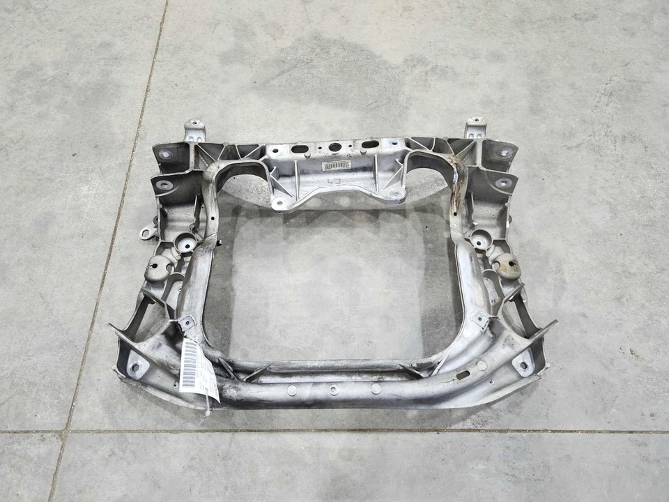 00-06 Mercedes Benz S430 S500 tracción trasera travesaño delantero subchasis OEM 2156280757 Foto 2 de 4