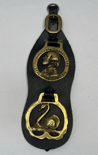 Horse Brass William Shakespeare & Swan Medallion On Leather Strap 2 Brass