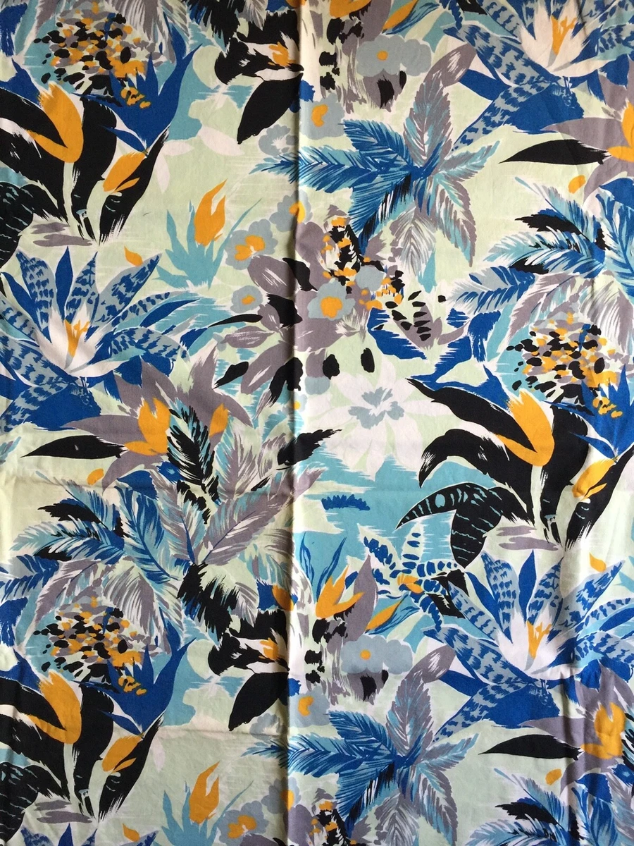 Large print floral fabric deals