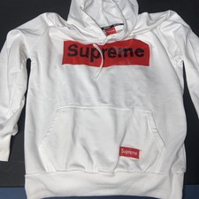Louis Vuitton X Supreme Hoodie - Red 