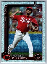 2025 Topps Yosver Zulueta Rookie Sandglitter #372 Cincinnati Reds