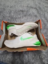 Men  s Nike Metcon 8 Phantom Green Strike DO9328-006, Size 8