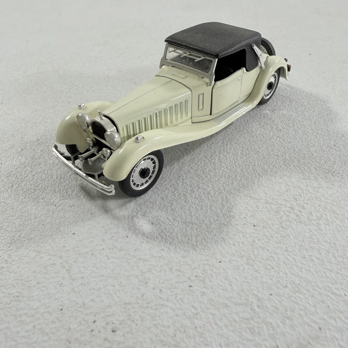 RIO Bugatti e 1/43 スケール Las mejores ofertas en Rio Bugatti 1:43 Diecast coches, camiones y