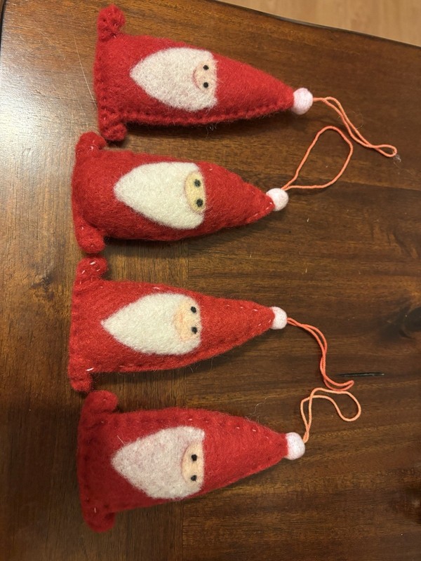 Christmas Happy Face Santa Ornaments Lot Of 4