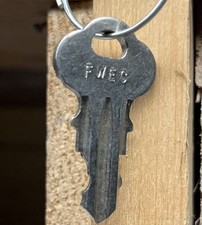 Tom&rsquo;s Peanut Sandwich Machine Key FWEC, Copy From Original