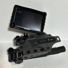 lilliput 4k camera assist 7  Field Monitor with shoulder mount rig