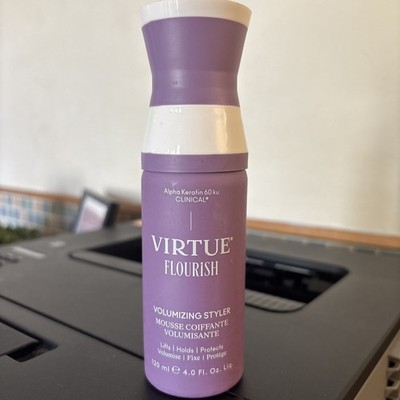 Virtue Flourish Volumizing Styler - Hebt, hält, schützt 120ml RAR