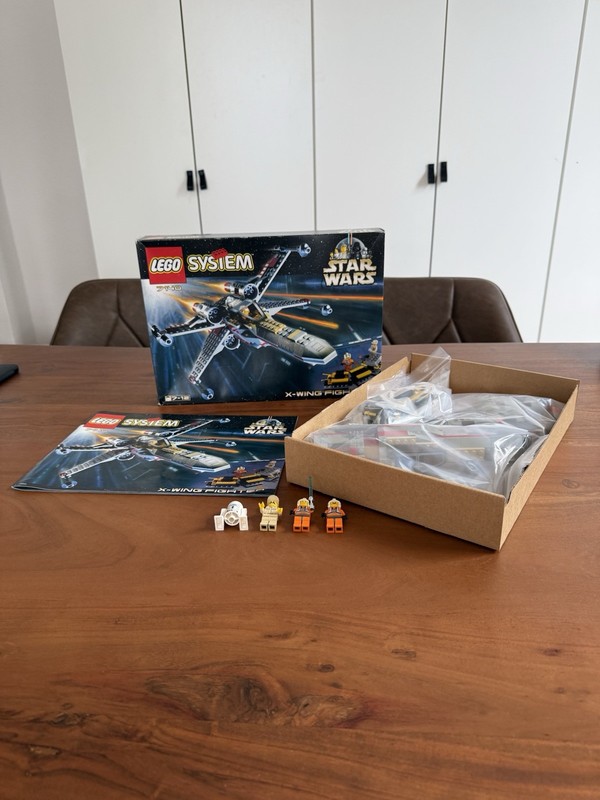 LEGO STAR WARS Set 7140 X-Wing Fighter inc Instructions, Box, Figures 1999