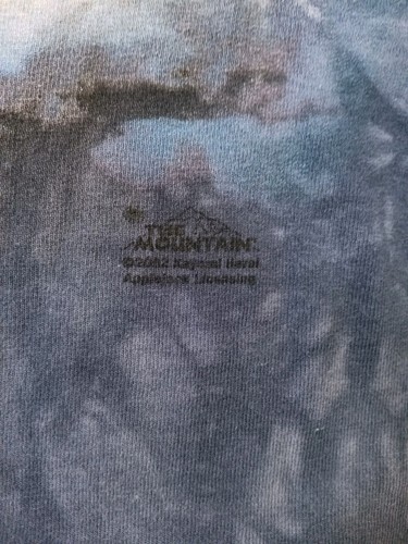 The Mountain Tshirt White Siberian Tiger Dyed & Printed Sz. XL 100% Cotton EUC - Picture 6 of 14